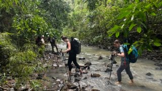 equipe terra panama sur le terrain